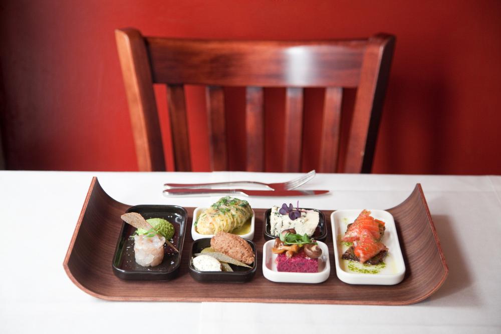 SIDOSRYHMÄTILAISUUS: Kestävää ruokaa lautaselle